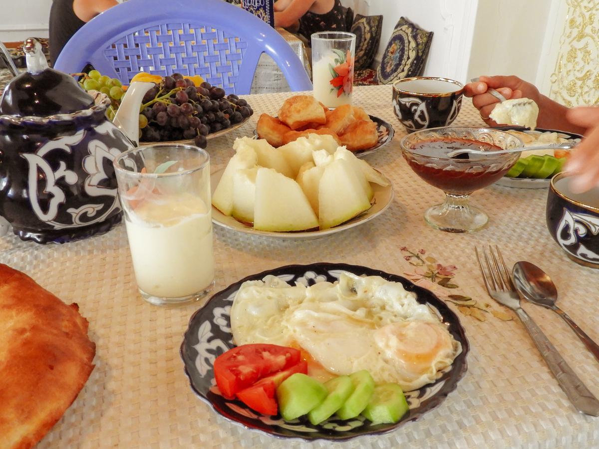 Diyor Hostel Bukhara Bagian luar foto